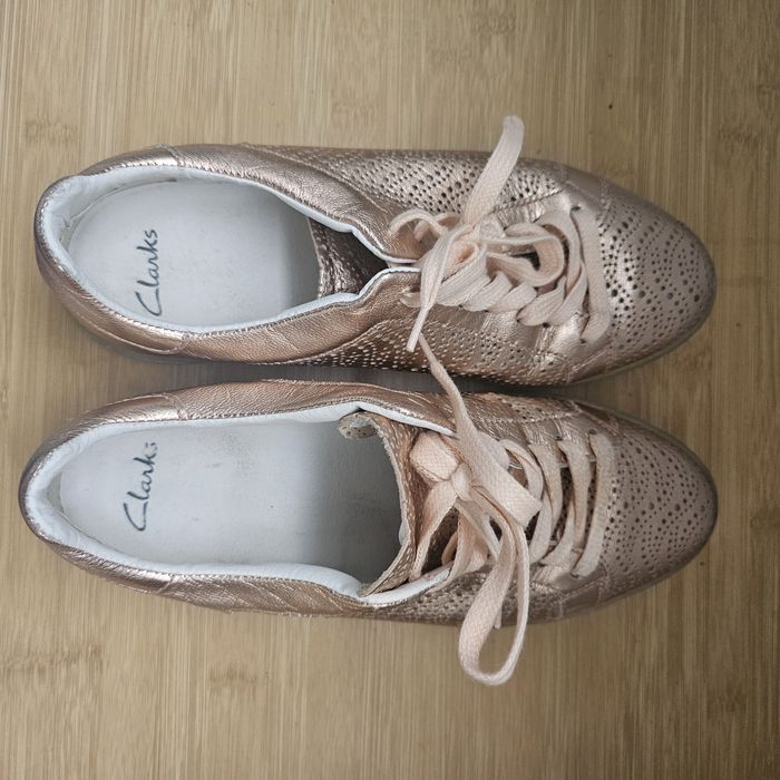 Шкіряні кеди Clarks