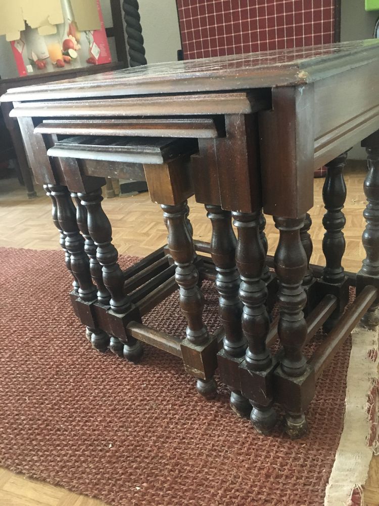 Mesa de centro em madeira