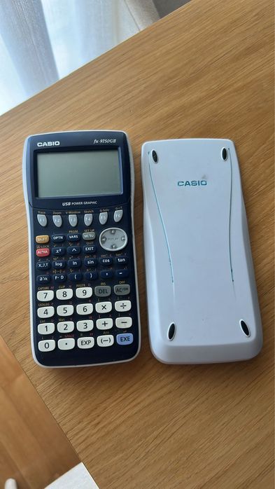 Calculadora gráfica casio FX-9750GII