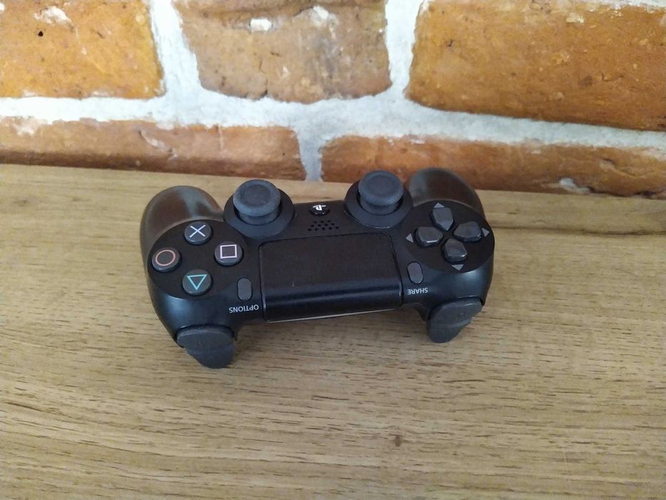 Pad dualshock do PS4 czarny, oryginalne - 2 sztuki w cenie jednego