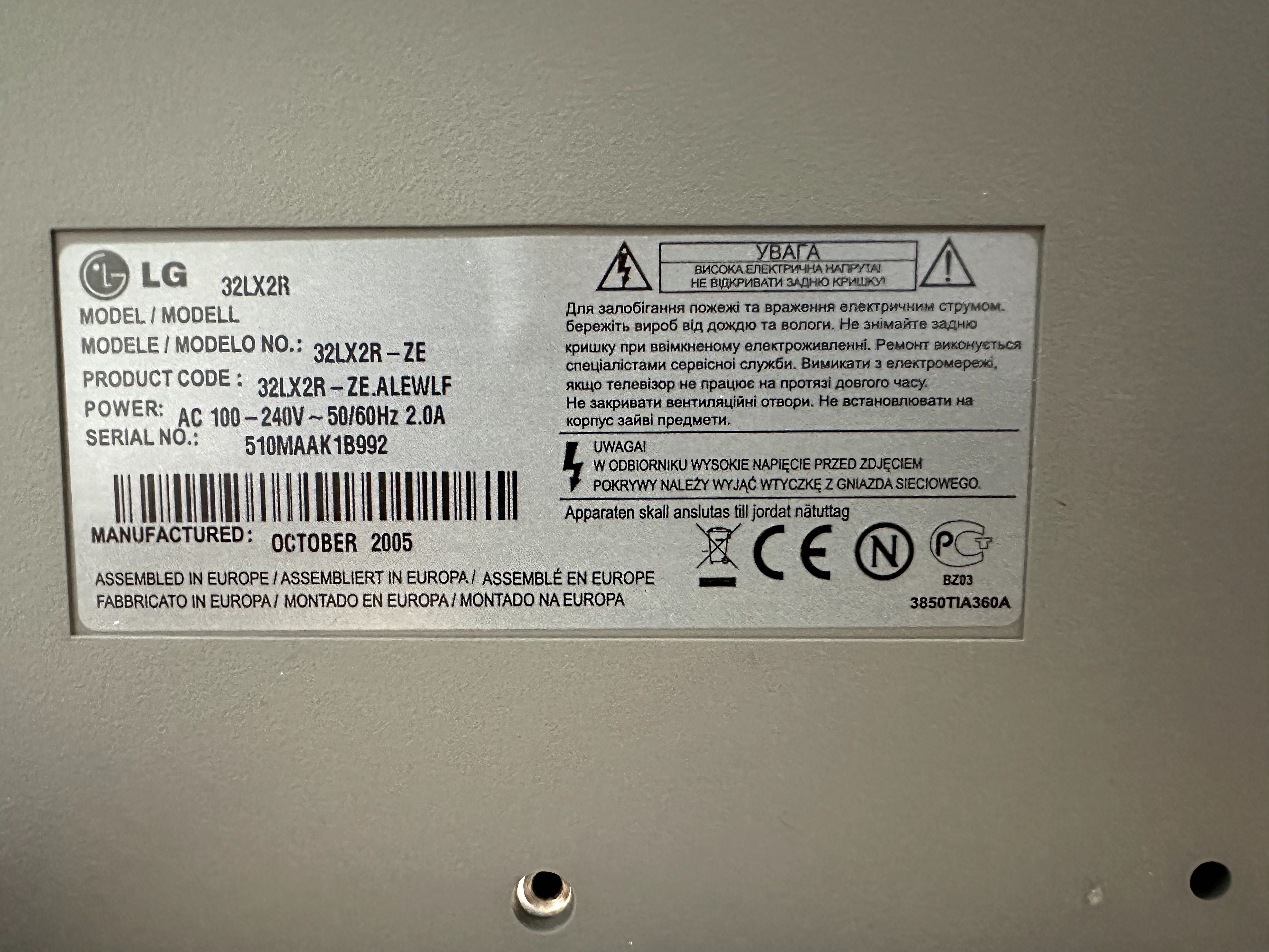 Televisor LCD HD LG com fonte de alimentação avariada