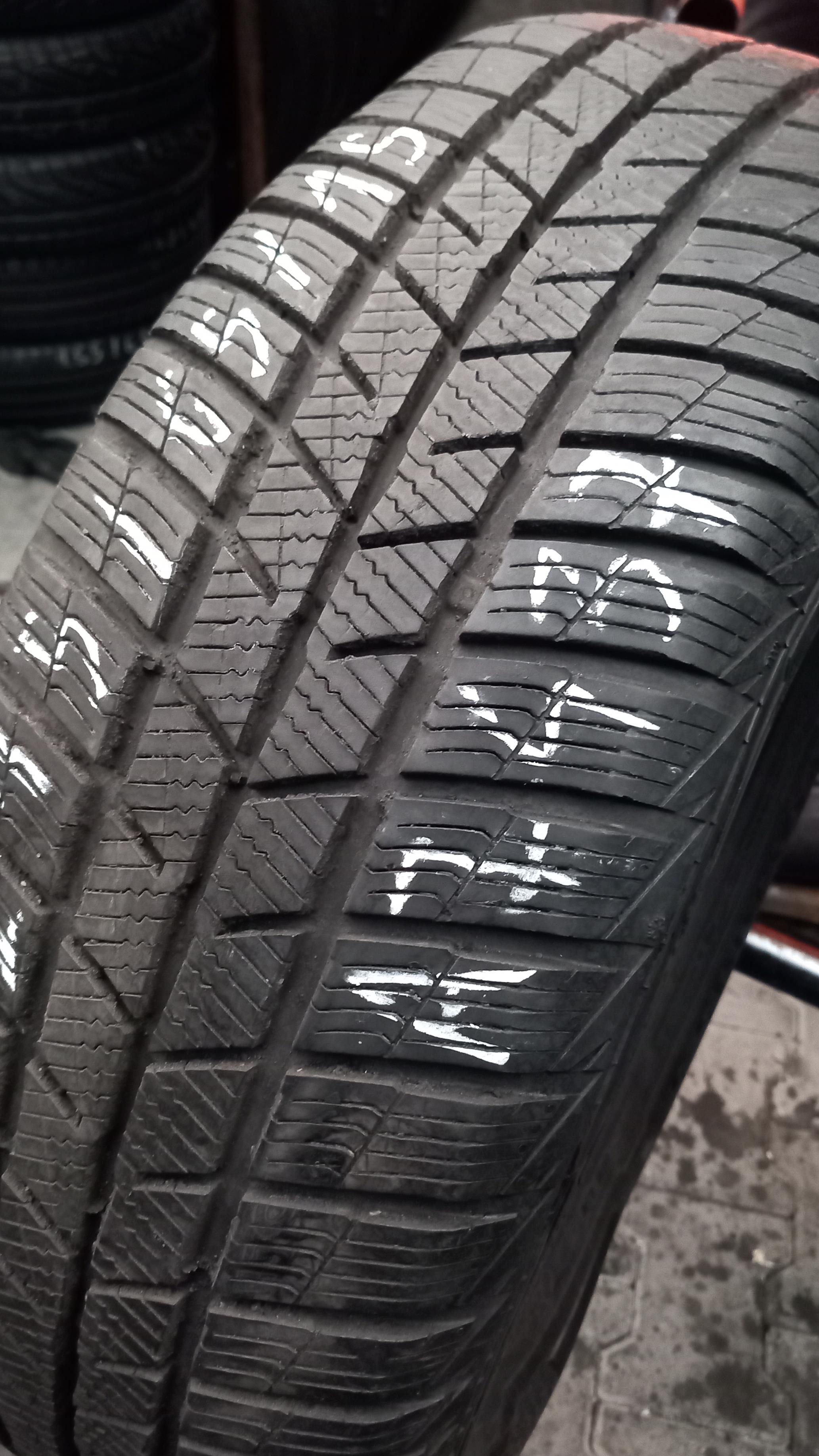 215/65/15 Barum Polaris 5 96H