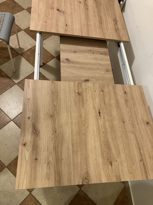 Stoł rozkladany stan bardzo dobry