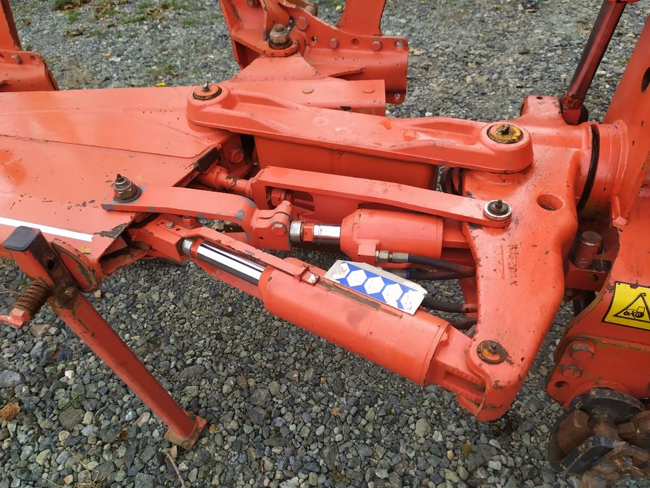 Kuhn Vari-Master 120 vario 5 skibowy 4+1