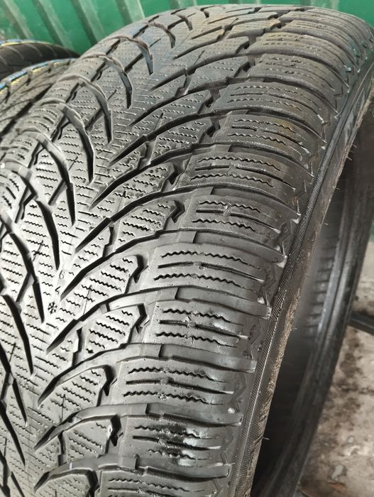 Одна зимова шина Nokian 255/50/19