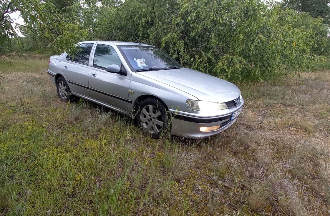Пежо 406 рестайлінгова версія