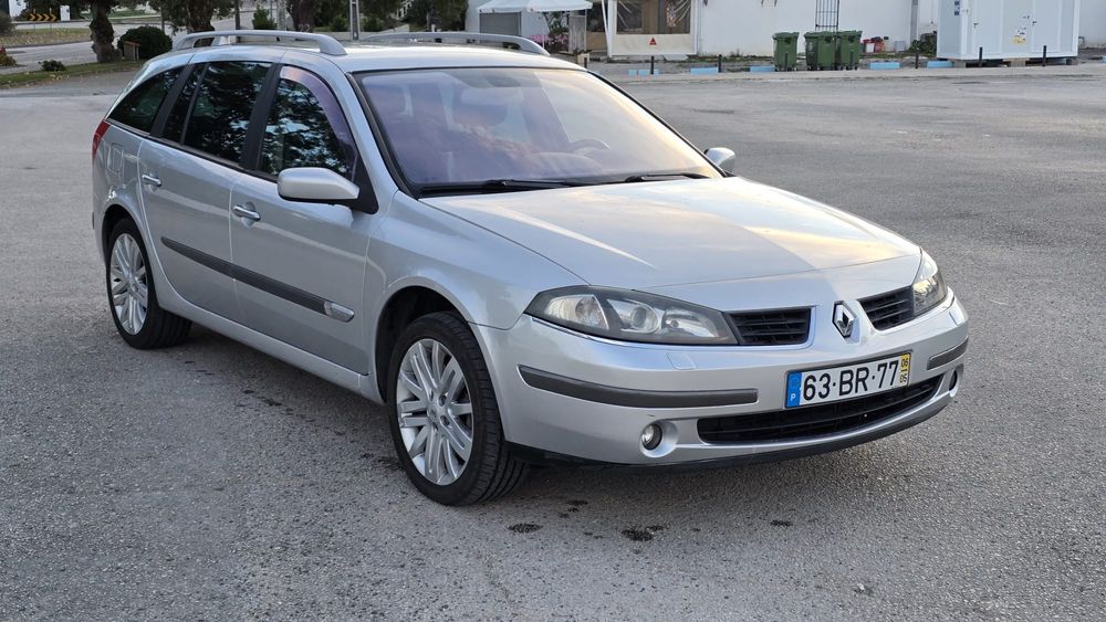 Renault Laguna 2.2 dci Caixa Automática