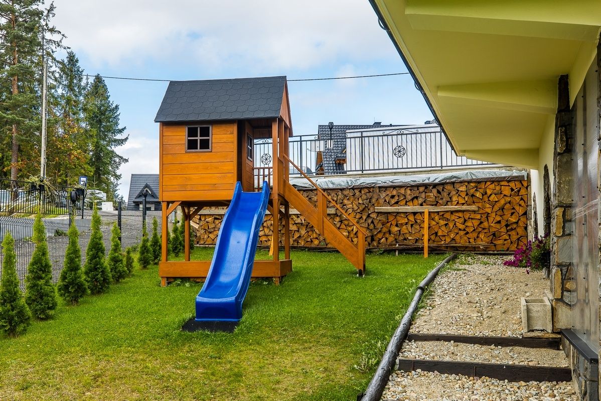 Noclegi wakacje Tatry Pokoje apartamenty z aneksem Bukowina Tatrzańska
