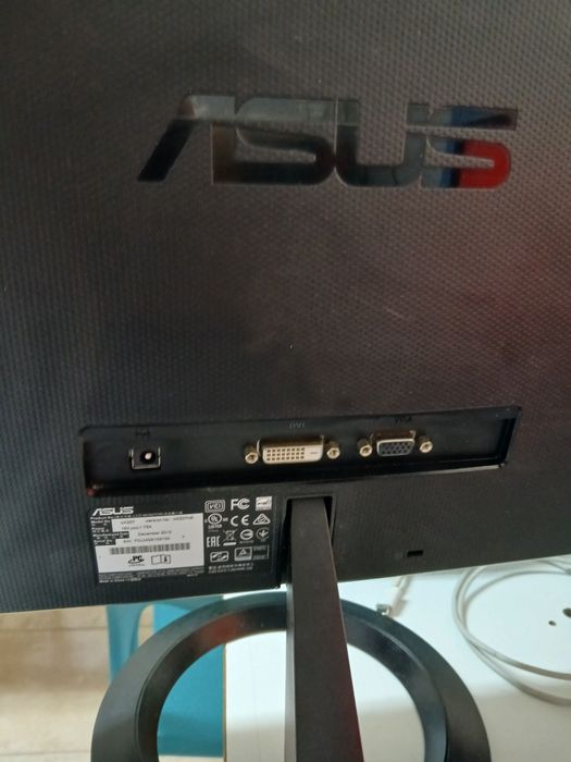 Monitor ASUS em otimas condiçoes