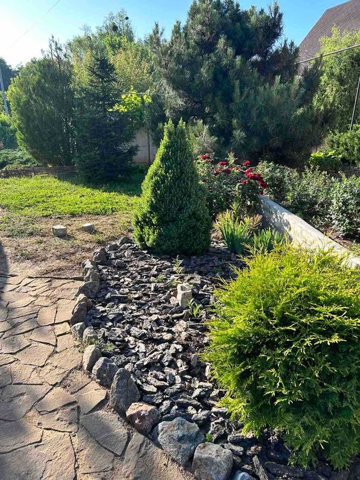 Продам 2х этажный дом в Люботине постройки 2015г.