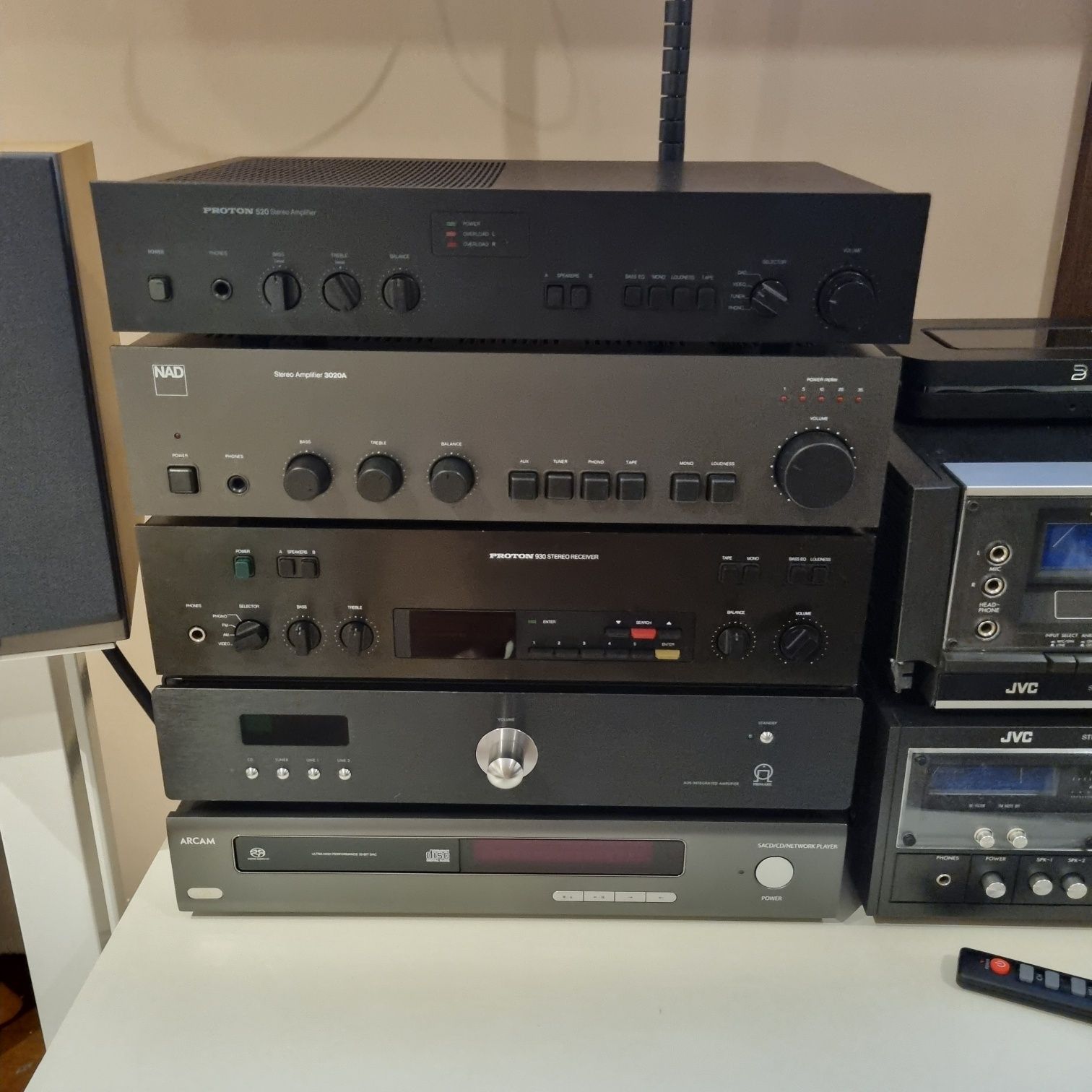 Proton (NAD) 930 Amplituner Stereo Bardzo Rzadki Model