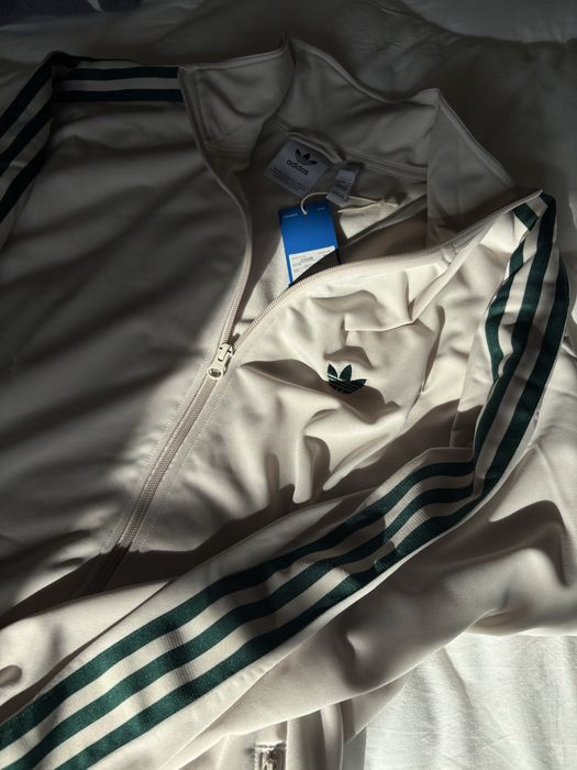Tracksuit jacket Adidas - Limitado Ásia