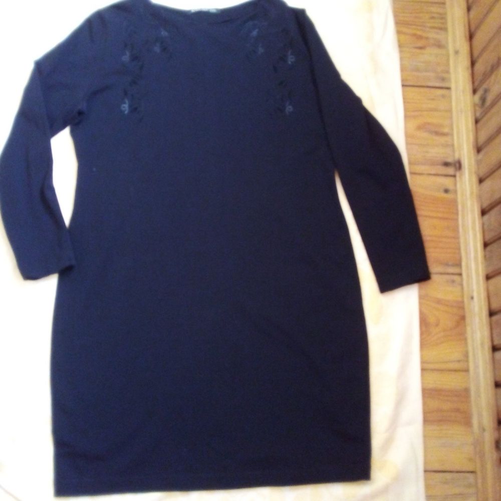 Жіноча сукня чорного кольору, розмір 50-52