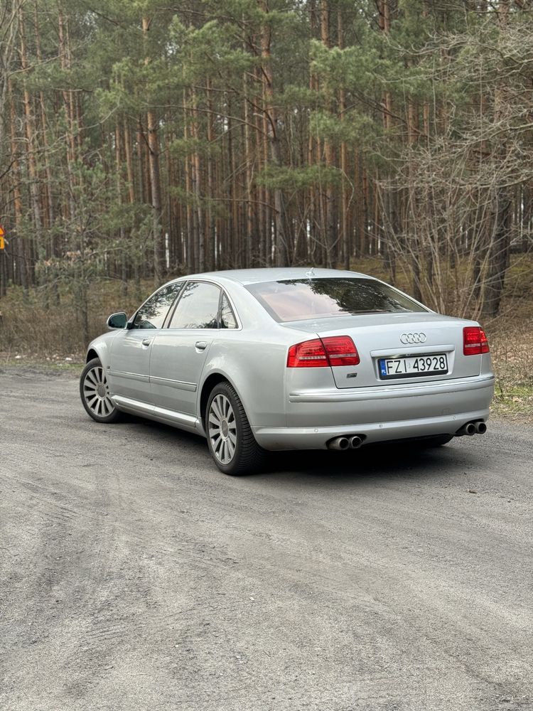 Audi A8, s8, d3, 4.2 fsi 350km V8 Long Quattro