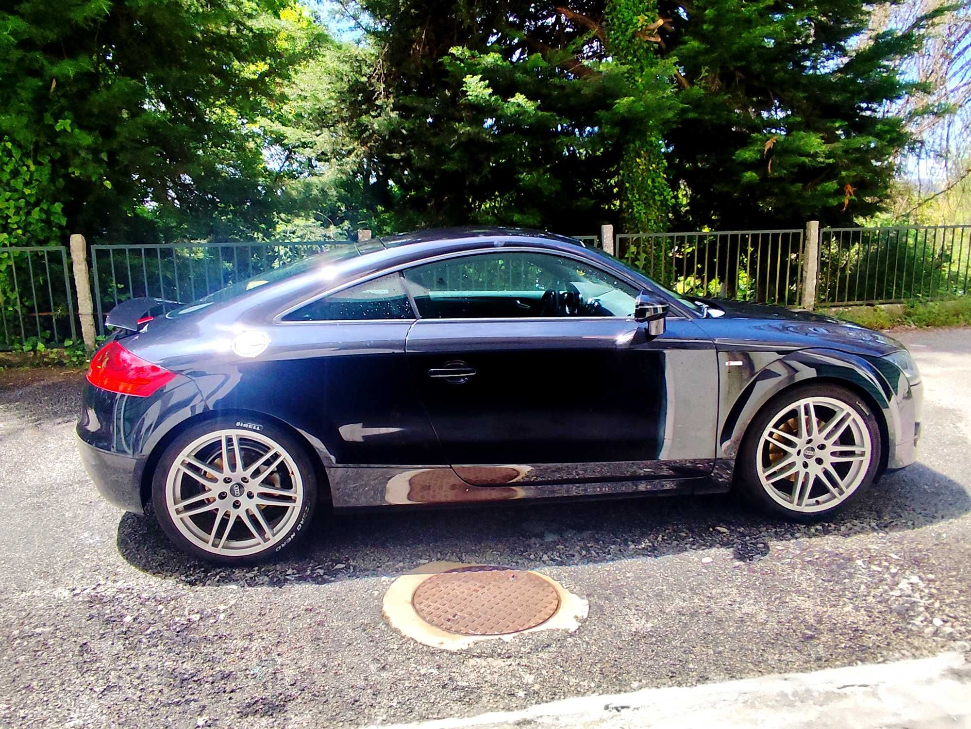 Audi tt s- line , carro de garagem