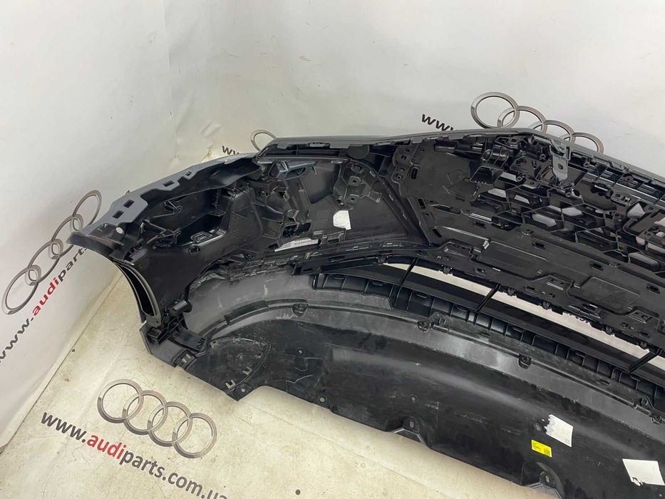 Q8 E-Tron 4KE бампер передний простой В НАЛИЧИИ етрон е трон ку8 кю8