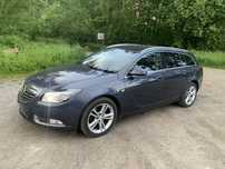 Opel Insignia z silnikiem 2.0 turbo 220 km, 4x4, automat