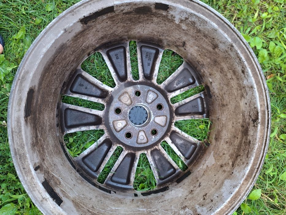 Продам легкосплавный диск Subaru