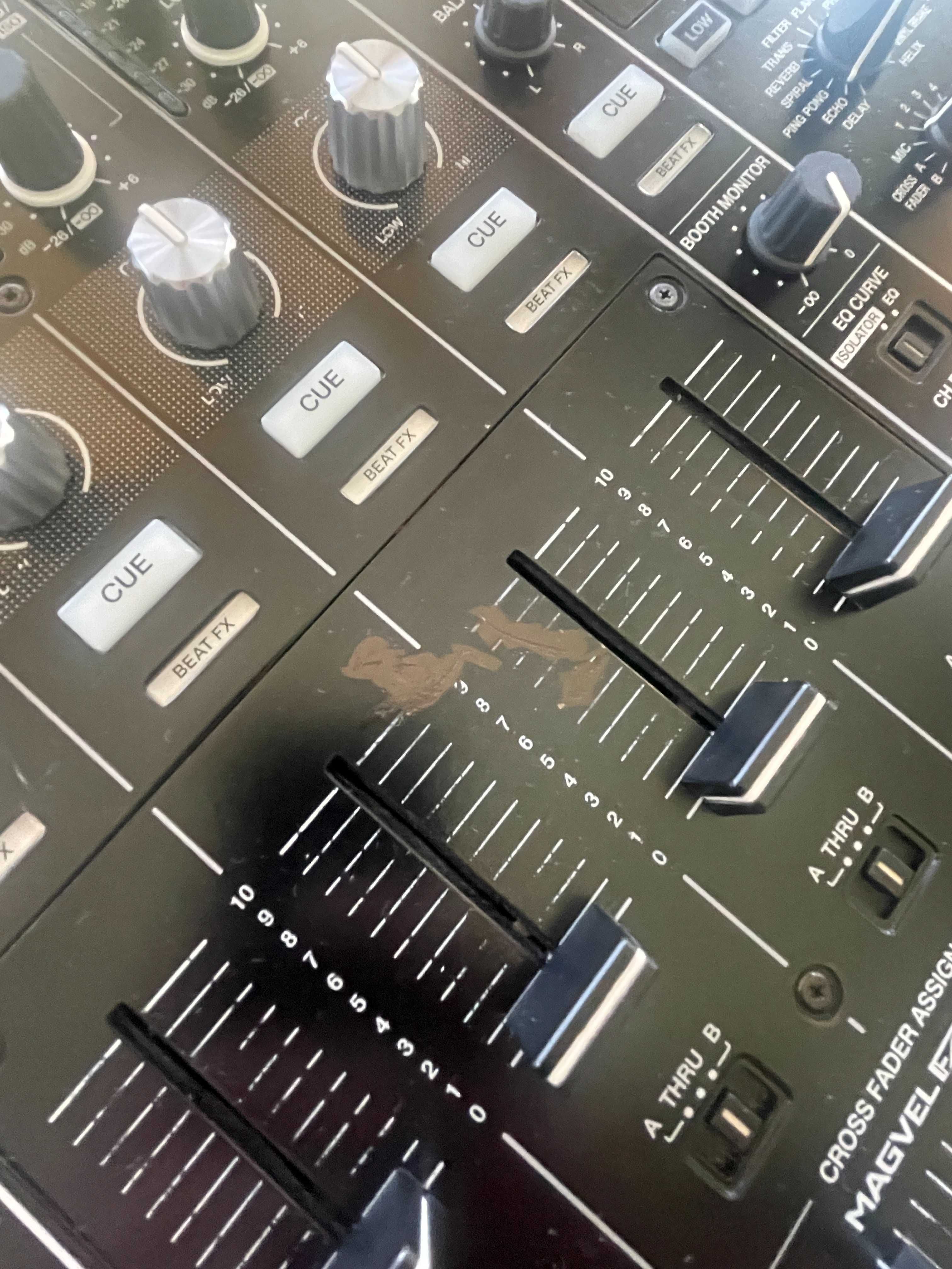 Mixer Pioneer DJM 900 Nexus 2