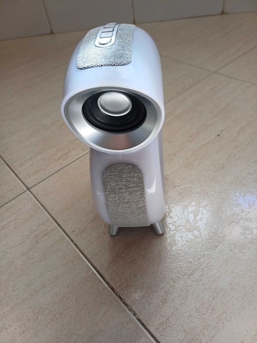 Coluna bluetooth com relogio