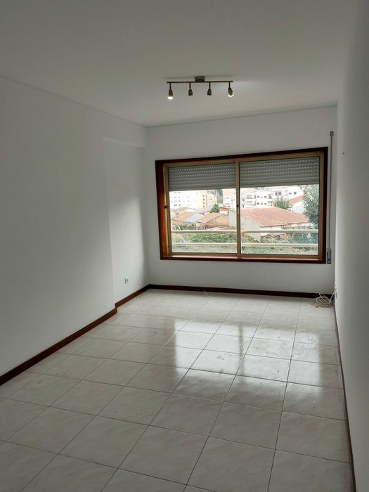 Para Arrendar Óptimo T 1 em Águas Santas