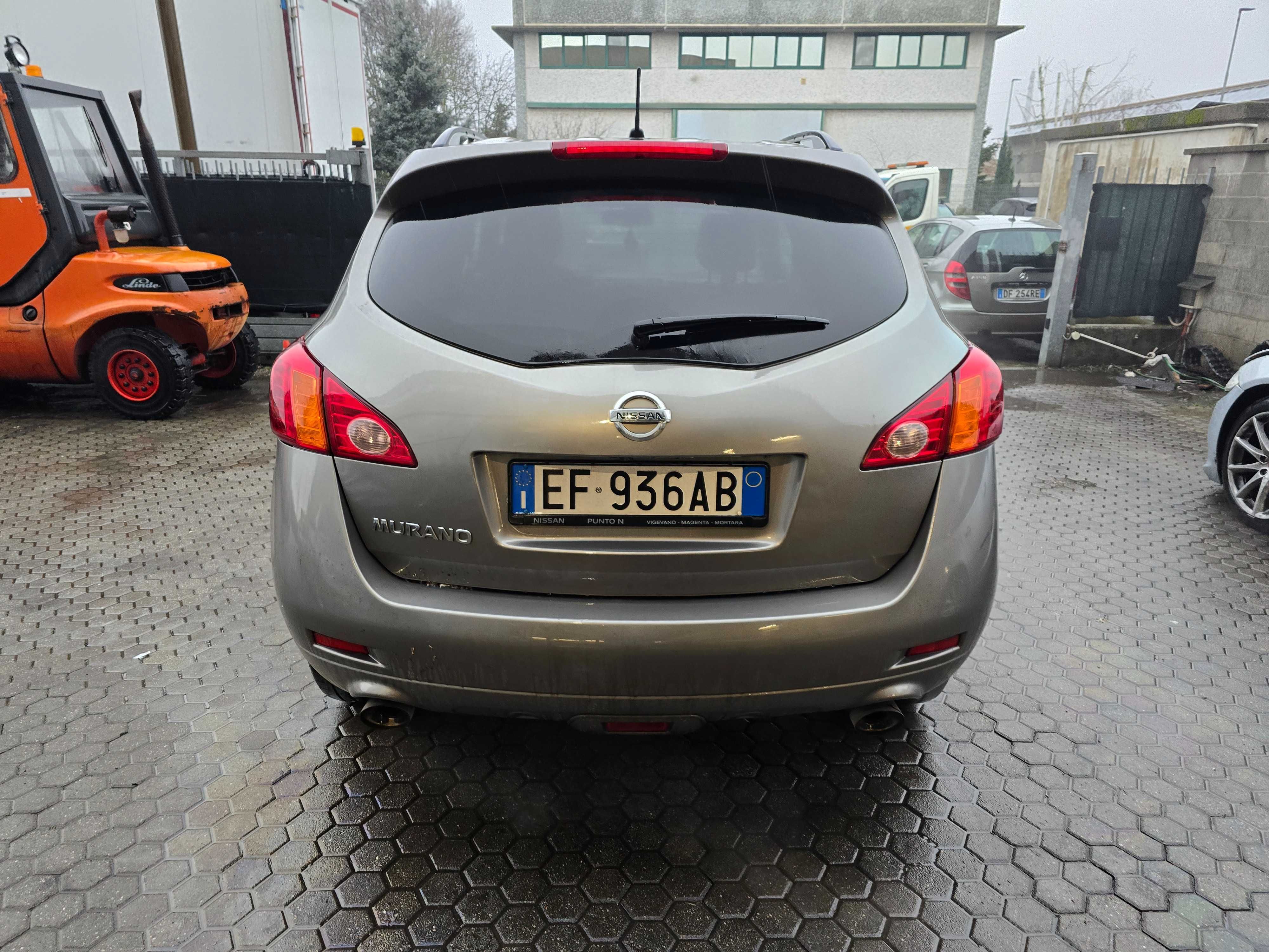 Nissan murano  3.5 Gaz  Posiadam inne auta z włoch  całe  i uszkodzone