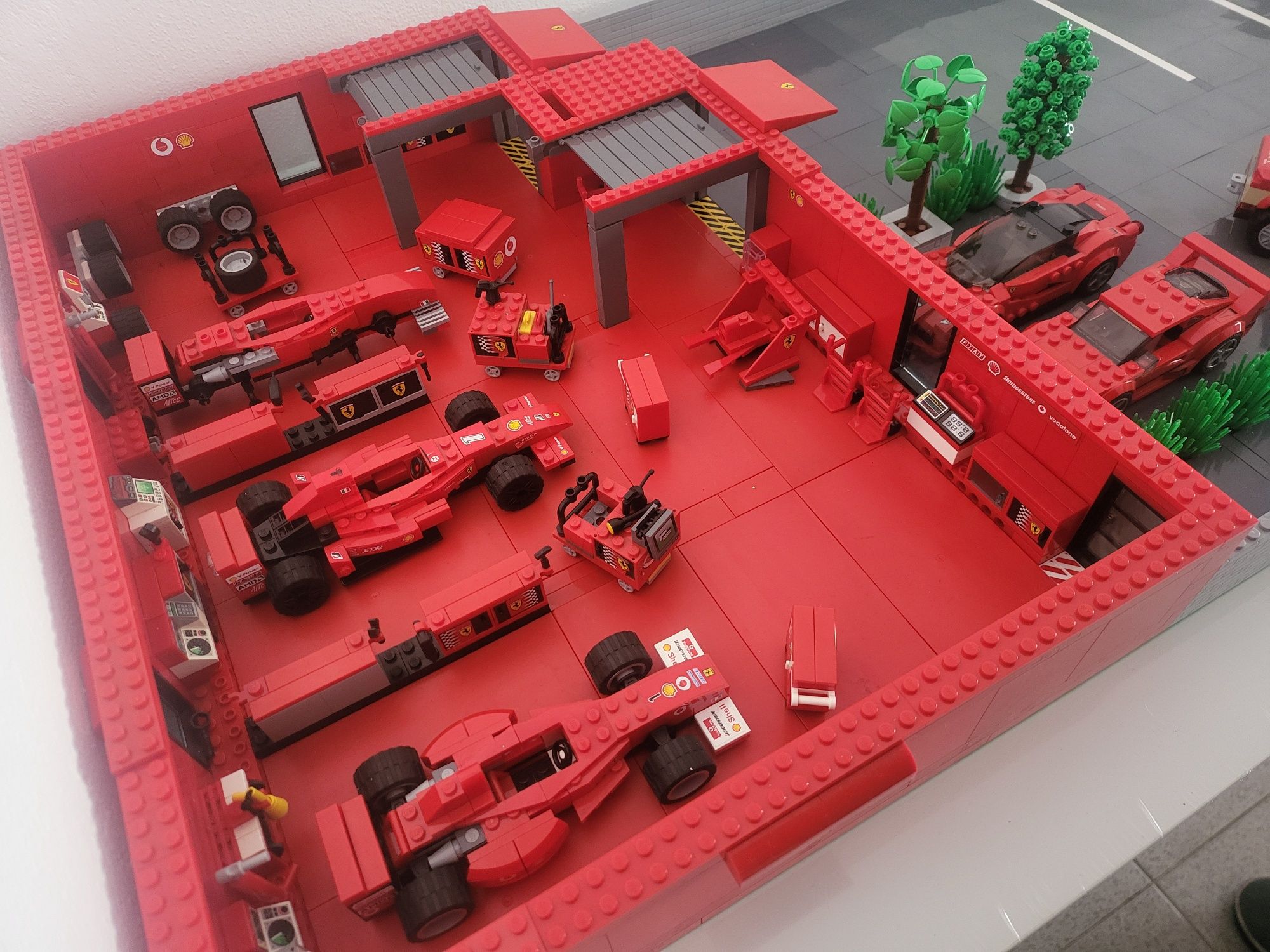 Vendo MOC lego garagem ferrari