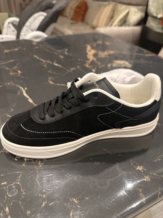 Продам кеди Tommy Hilfiger