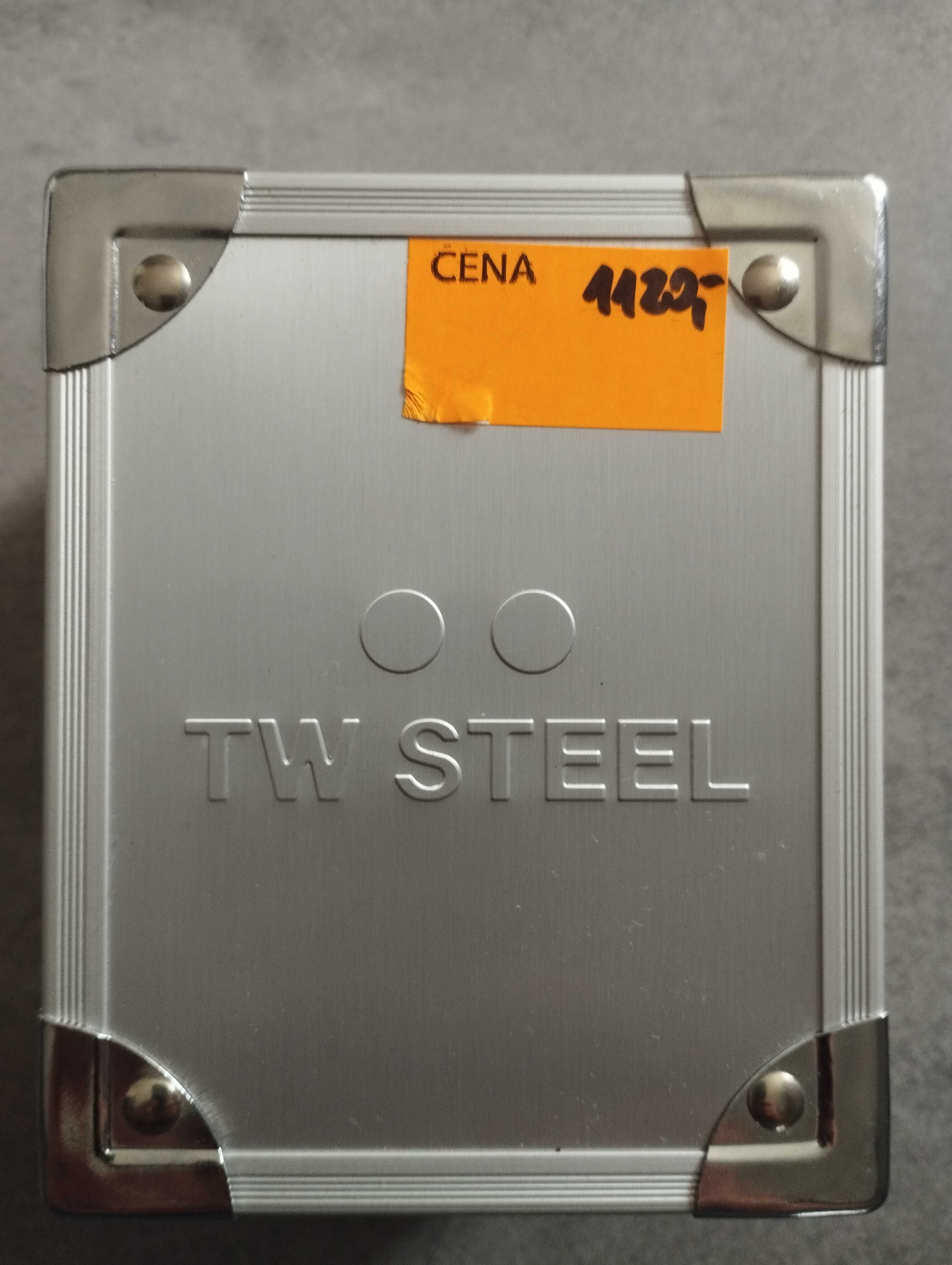 Zegarek TW Steel Ts5 G r a n d e u r Tech 48 mm 10 a t m