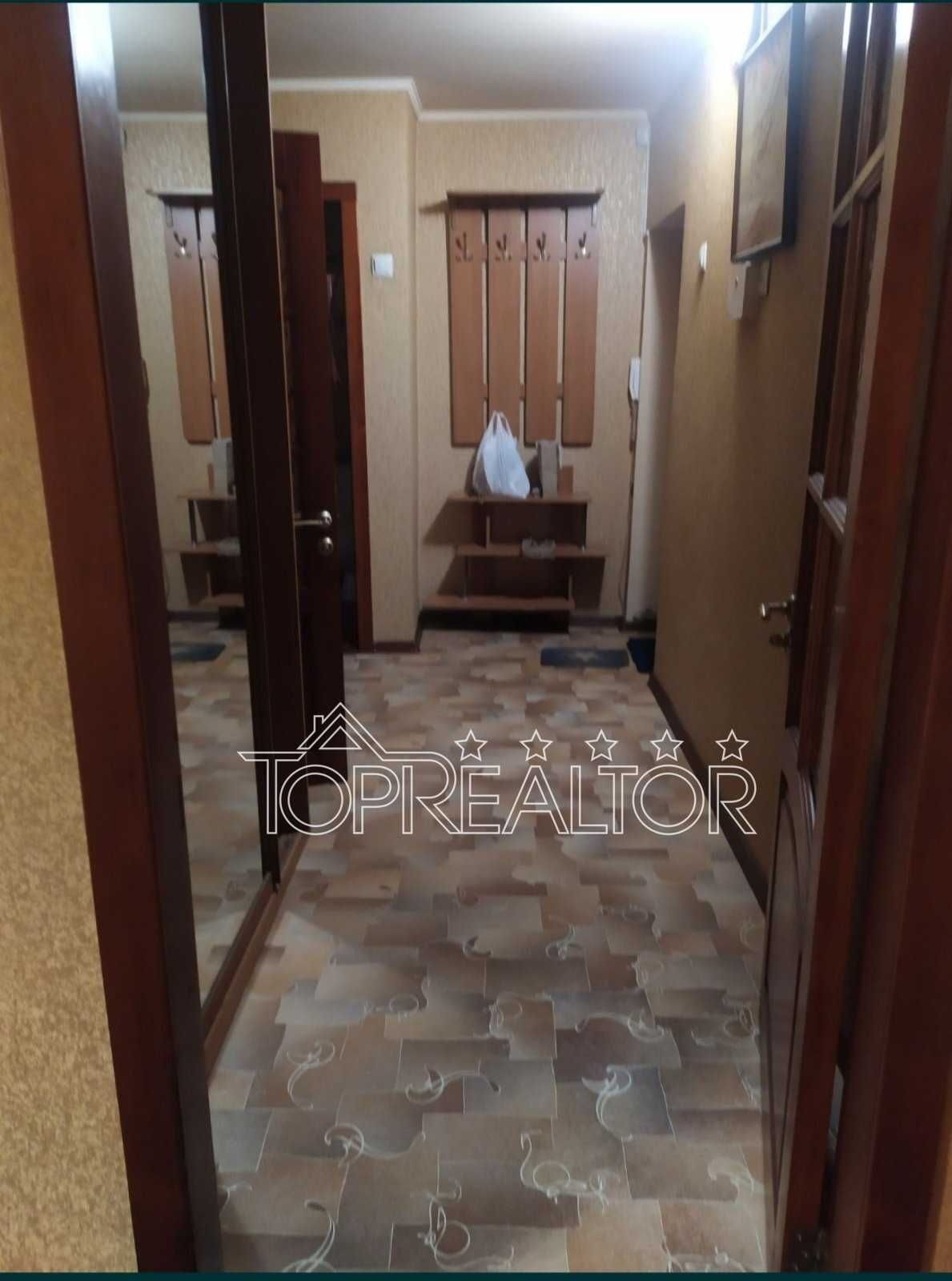 СТАЛИНКА С ЛИФТОМ! Ж/Б! ПУШКИНСКАЯ! 2 дом от метро. Продам 2к 45 м2