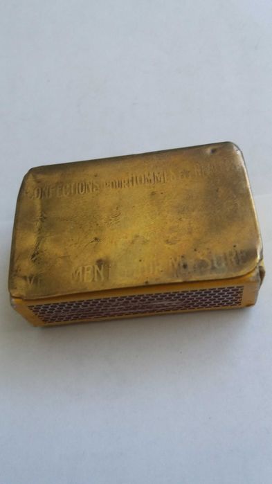 P, starocie różności etui osłonka na pudełko zapałek metal vintage