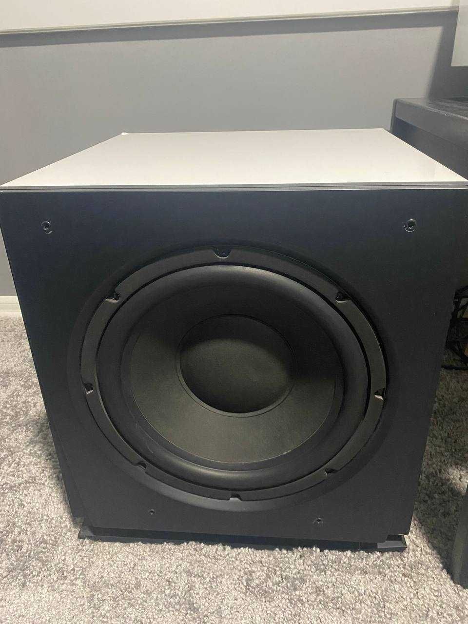 Акустична система DALI IKON 1 MK2 White + Vokal 2 MK2 + SUB MK2