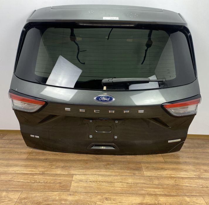 Крышка багажника Ford escape kuga 2020-2025