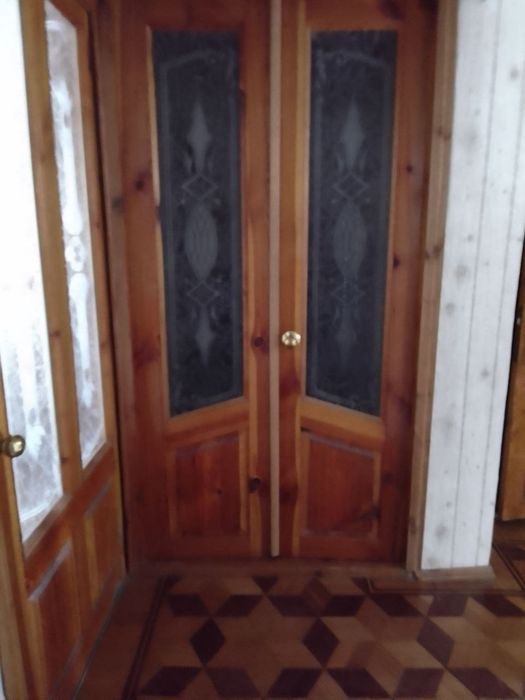 Продаю квартиру в селищі Березанка. Миколаївської області.