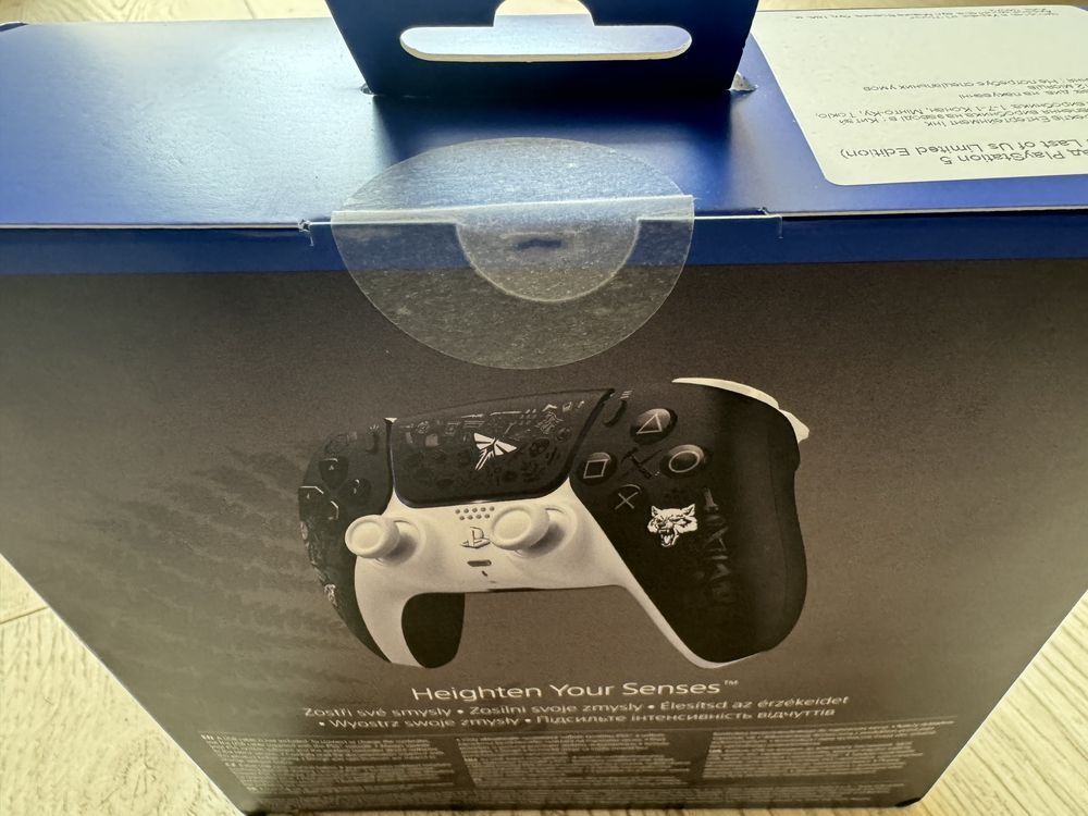 DualSense PS5 The Last of Us