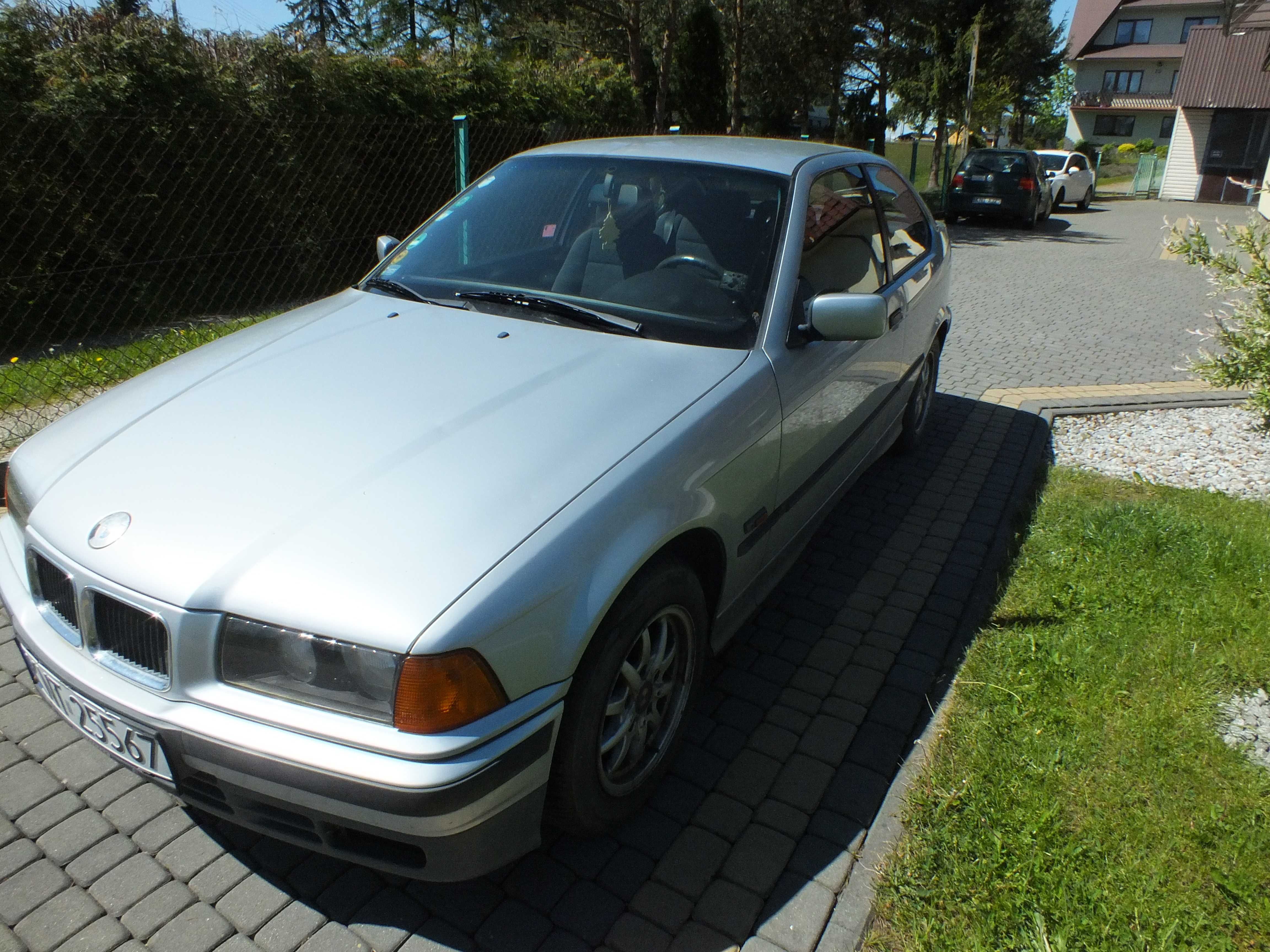 BMW E36 1.6i,Automat,Klima,Bez rdzy