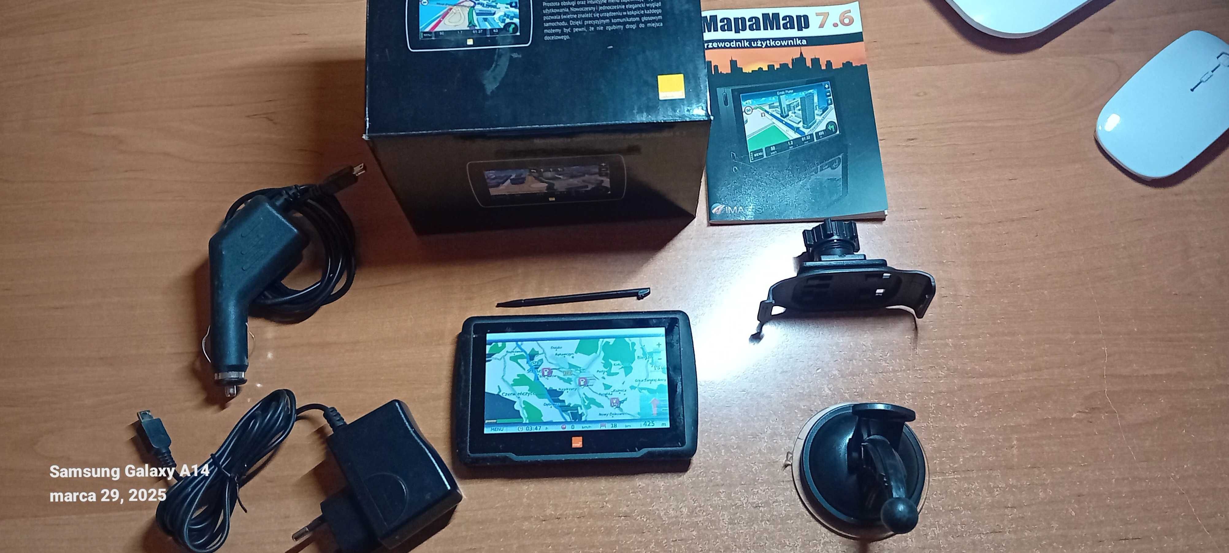 Nawigacja GPS FUNROAD 4.3 Komplet+ karta pamięci.