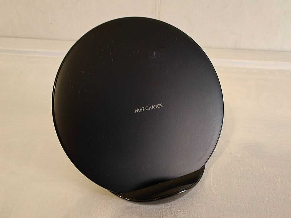 беспроводная зарядка Samsung Wireless Charger Stand EP-N5100 Black