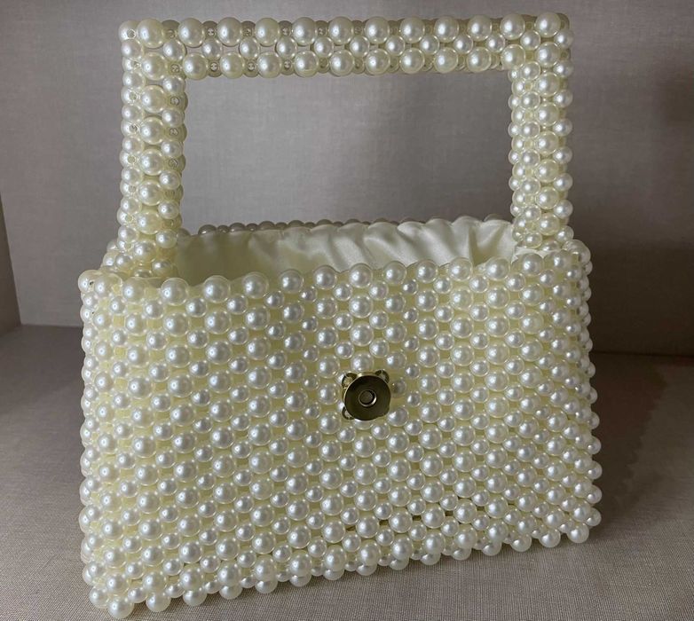 Mala Elegante de Perolas