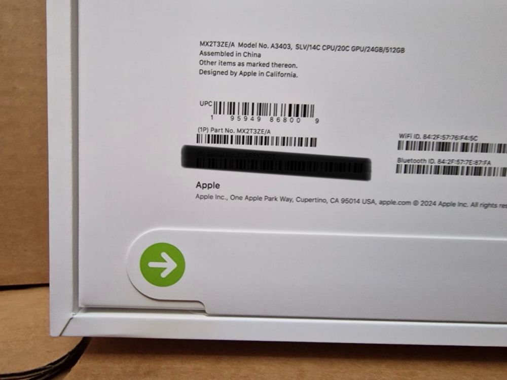 NOWY MacBook Pro 16” M4 Pro / 512GB / 24GB RAM / Srebrny / Gwarancja