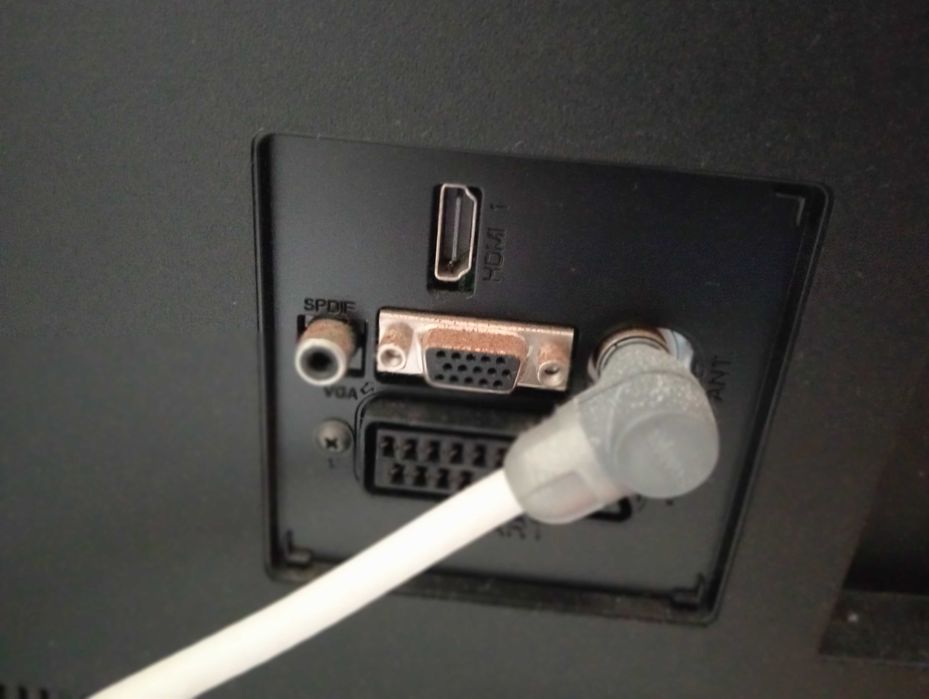 TV LED 32" Schontech