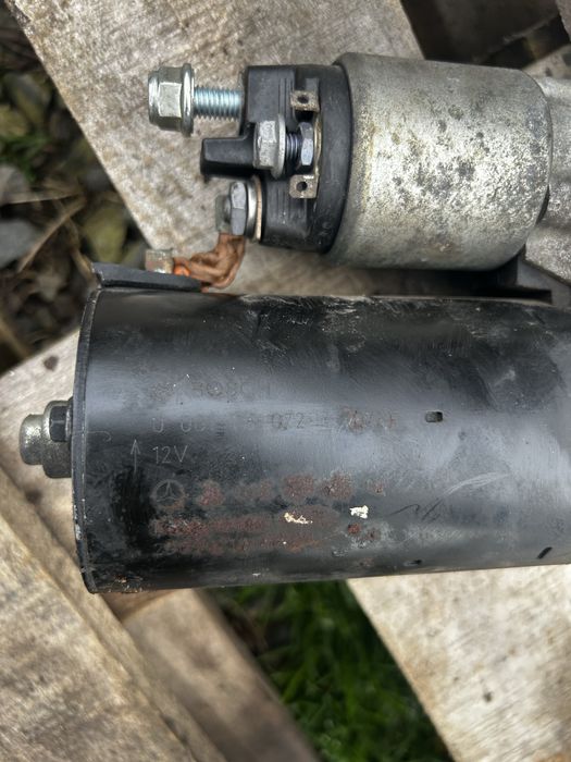 Стартер Mercedes W212 OM642