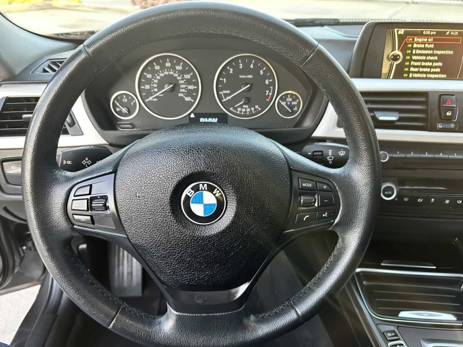 2014 BMW 3 Series 320i