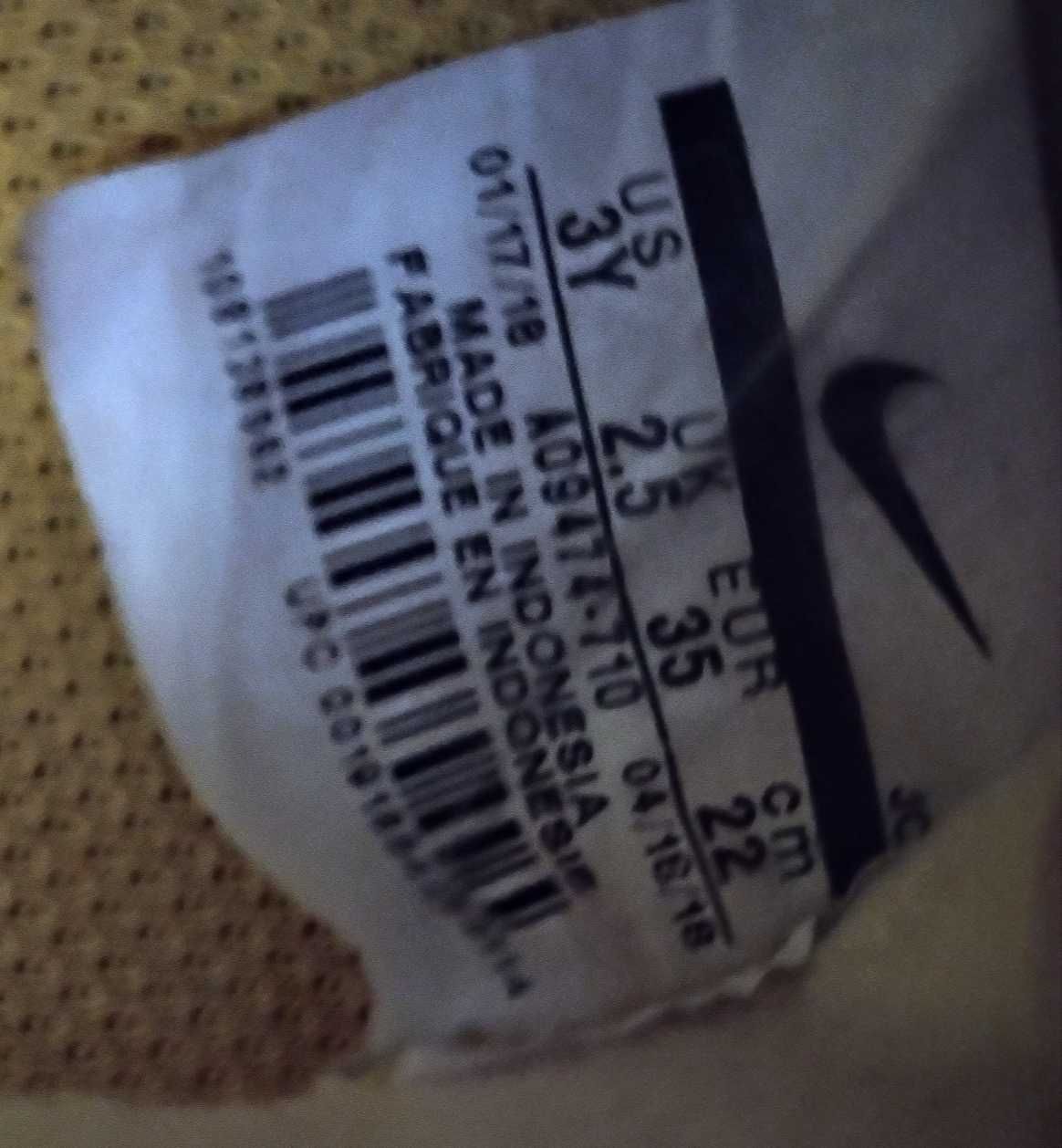 Buty halówki Nike 35, 22 cm