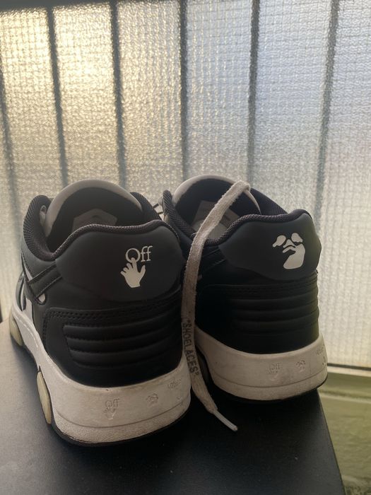 Tênis off white, preto e branco