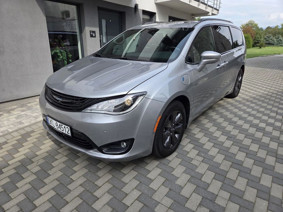 Chrysler Pacifica Chrysler Pacifica S eHibrid