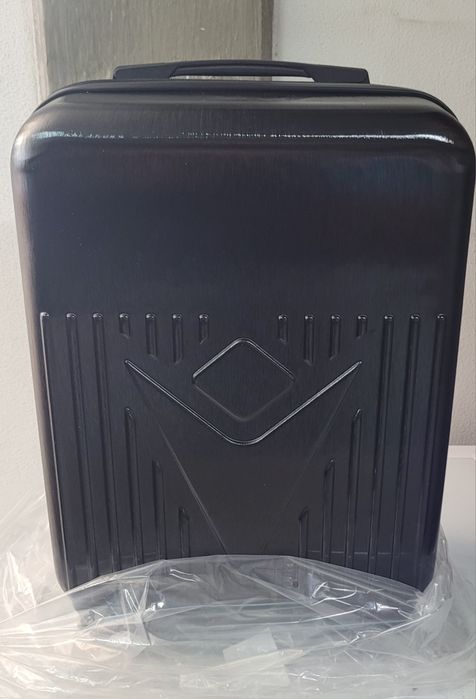 Trolley novo da marca macron