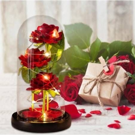 Wieczna róża pod szklana kopuła