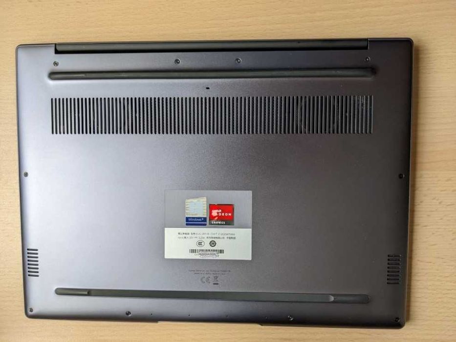 Huawei Matebook 14 16/512. Stan bardzo dobry.