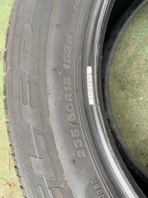 Opona 18" 235/60R18